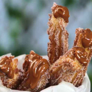 Dulce De Leche Jumbo Churros