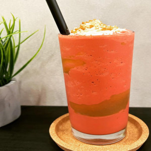 Red Velvet Frappe