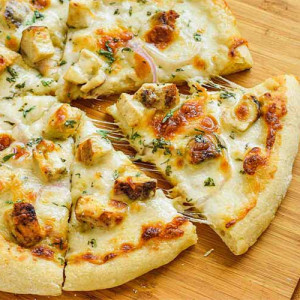 Chicken Alfredo Pizza
