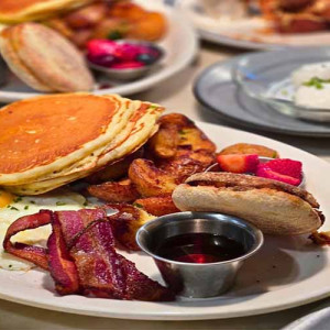 Maggie's Fully Loaded Breakfast